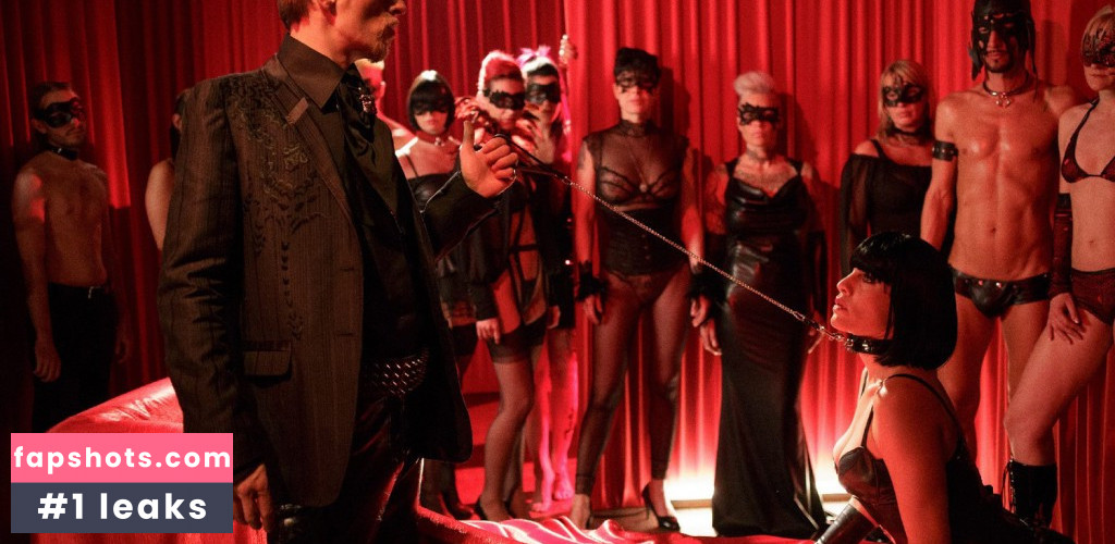 Jasmin Gerat gallery photo #18