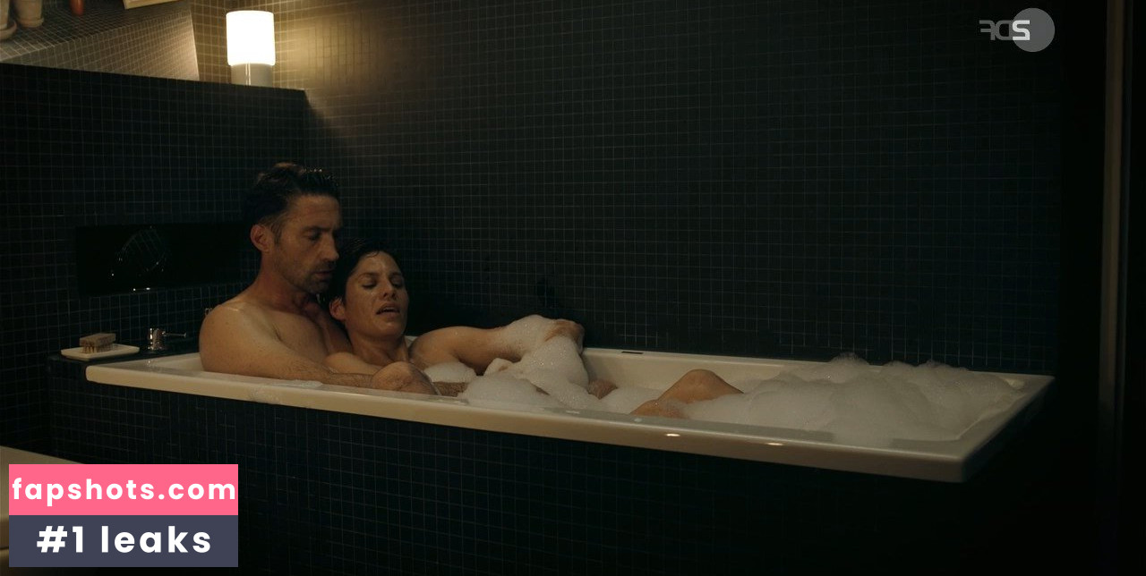 Jasmin Gerat gallery photo #31