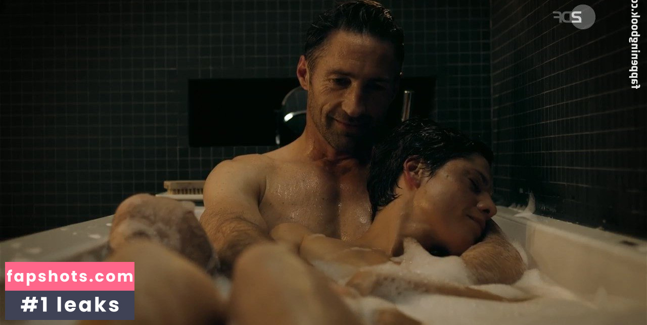 Jasmin Gerat gallery photo #34