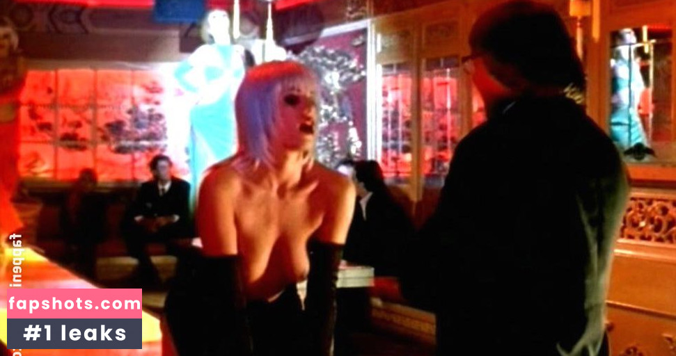 Jasmin Gerat gallery photo #47