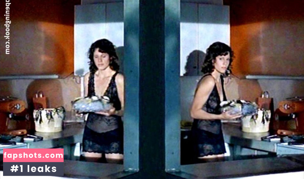 Jasmin Gerat gallery photo #55