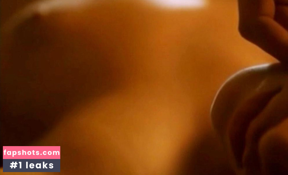 Jasmin Gerat gallery photo #59