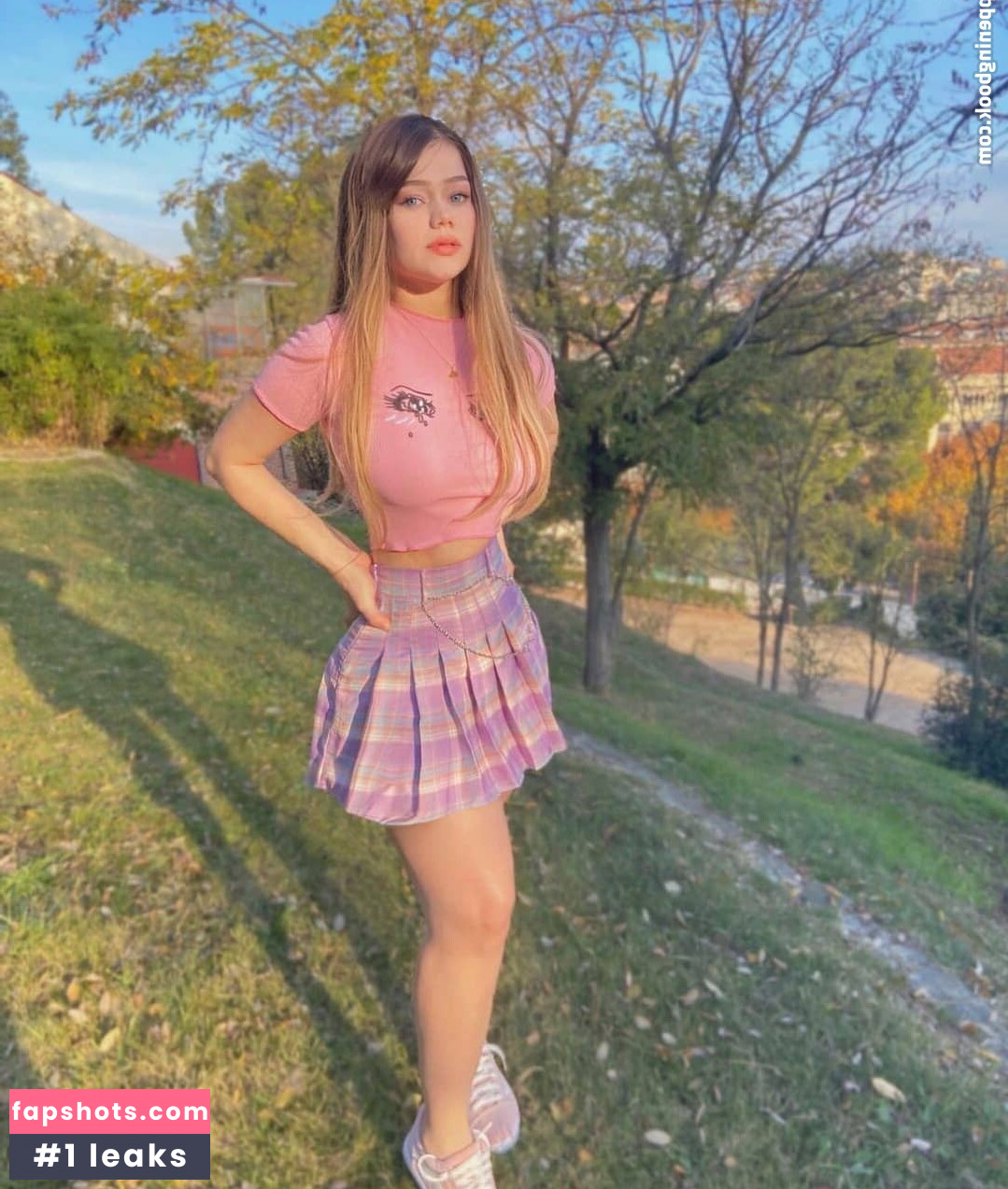 jasmin.reyeshn gallery photo #19