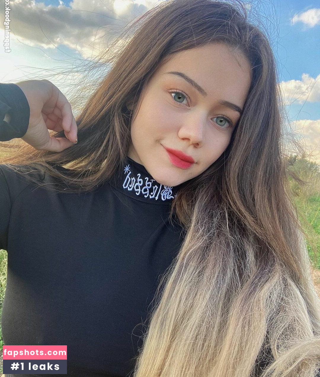 jasmin.reyeshn gallery photo #3