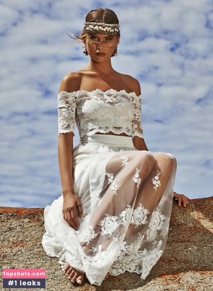 Jasmine Grace gallery photo #10