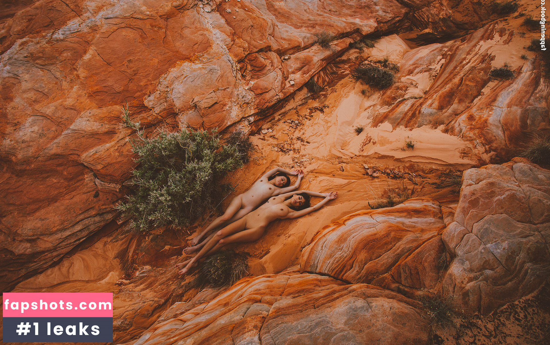 Jasmine Grey gallery photo #25