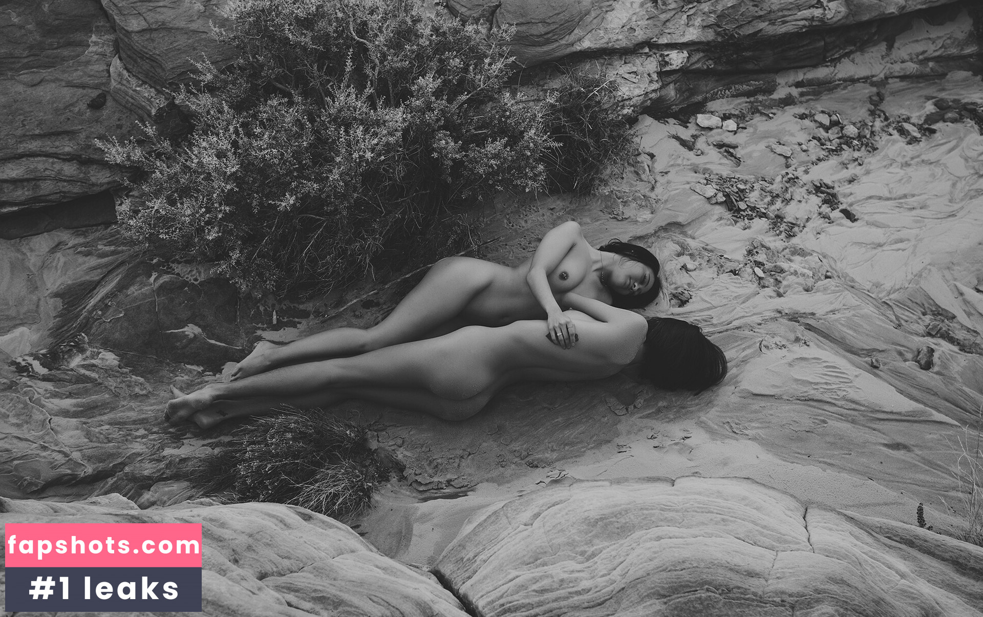 Jasmine Grey gallery photo #28