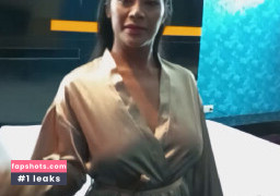 Jasmine Mali gallery photo #2