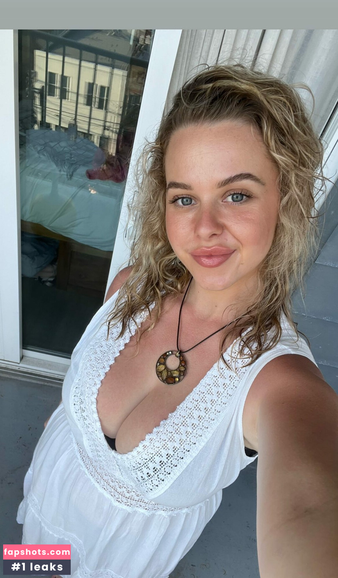 Jasmine Ramage gallery photo #30