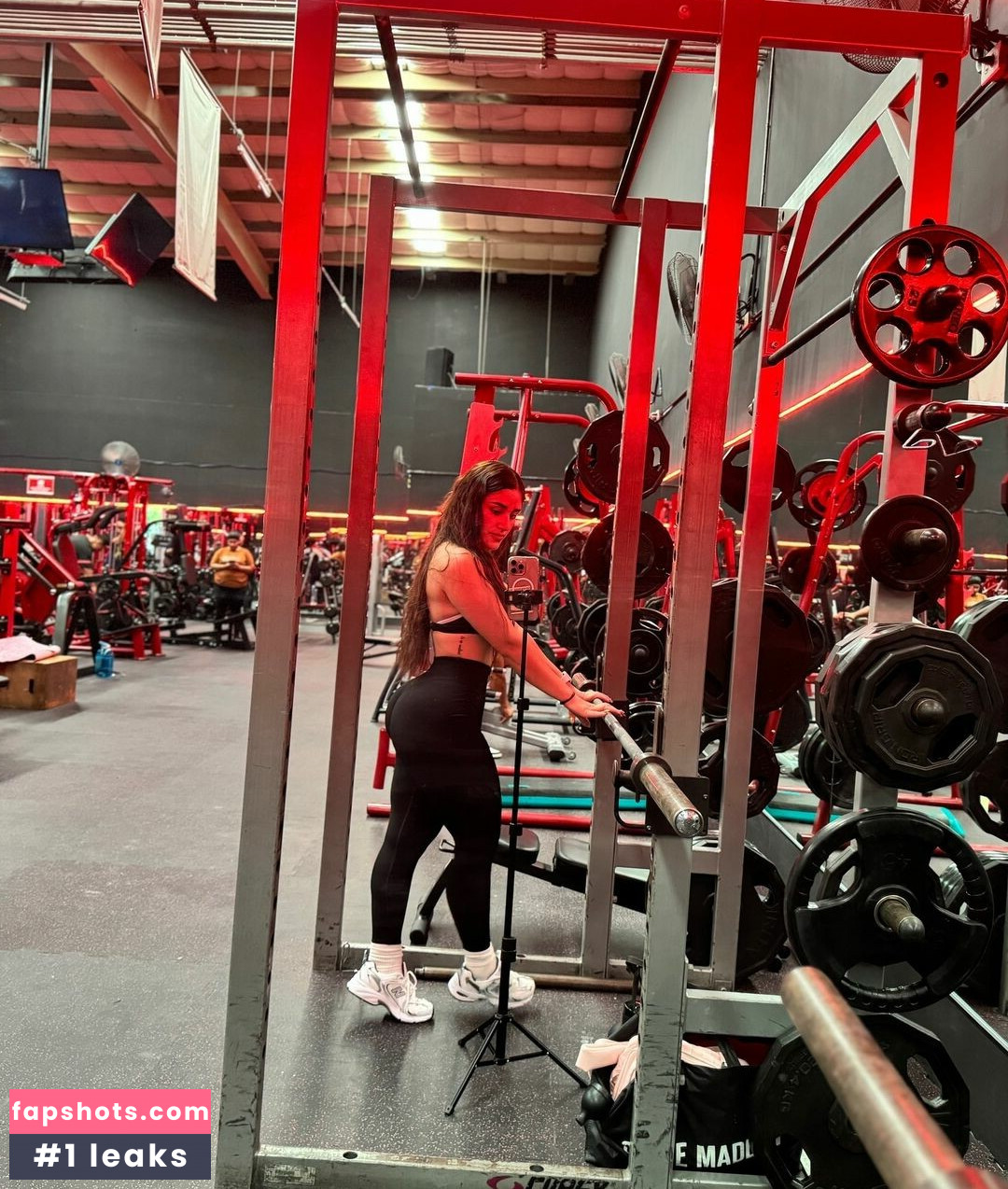 jasmine.rguez_777 gallery photo #21