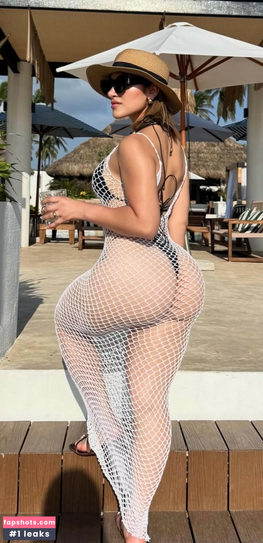 jasmine.rguez_777 gallery photo #4