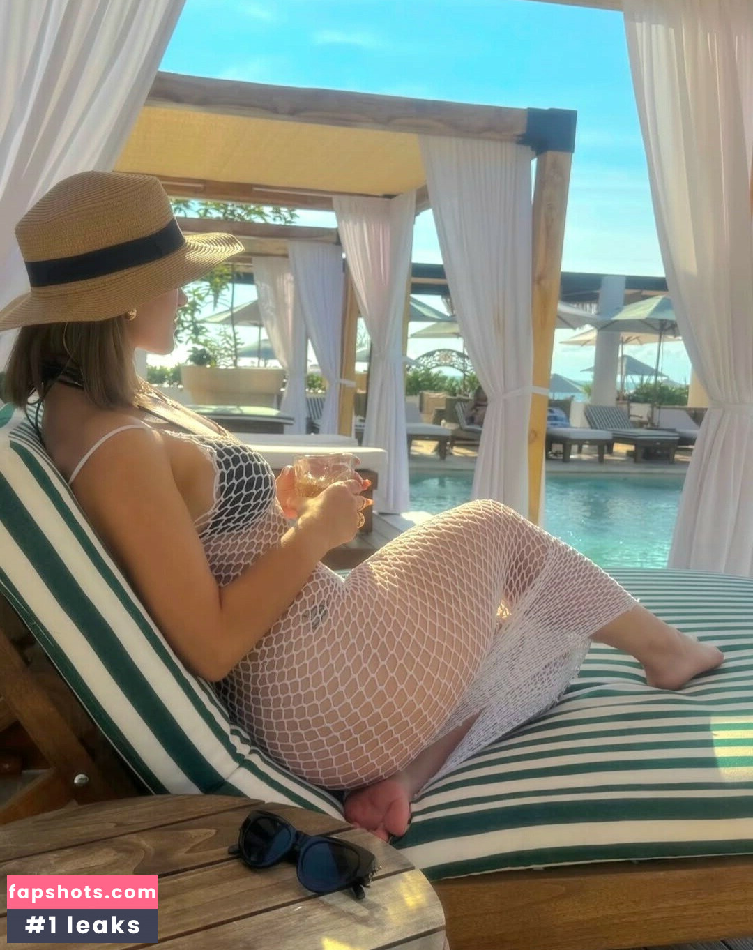 jasmine.rguez_777 gallery photo #6