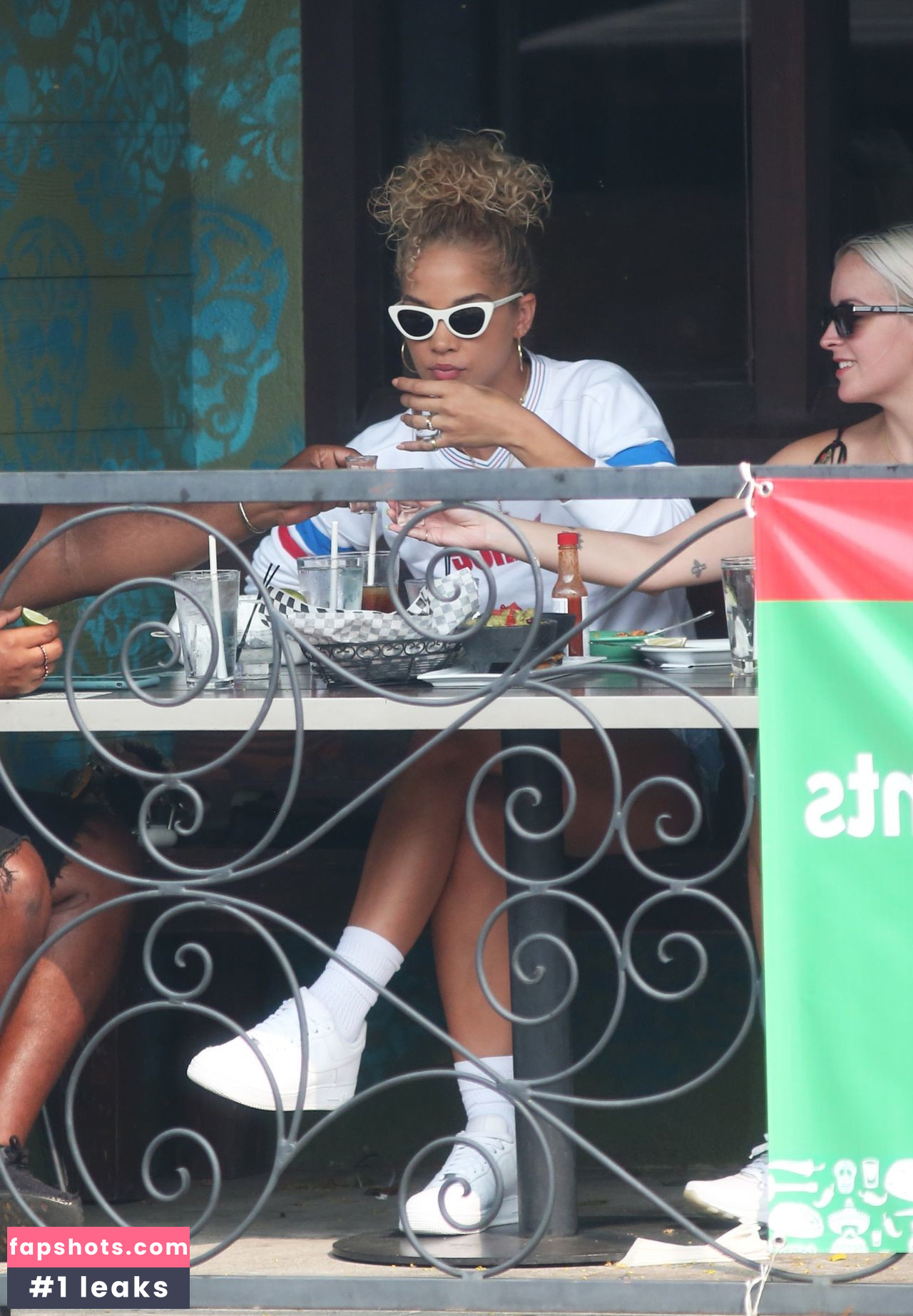 Jasmine Sanders gallery photo #252