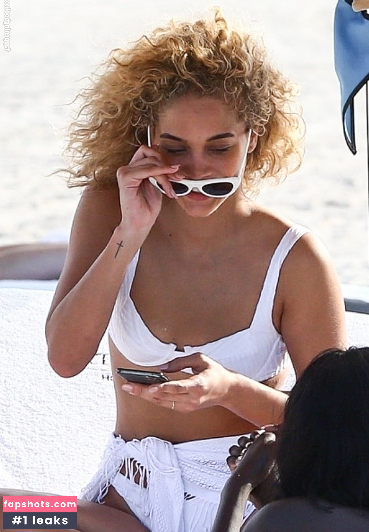 Jasmine Sanders gallery photo #317