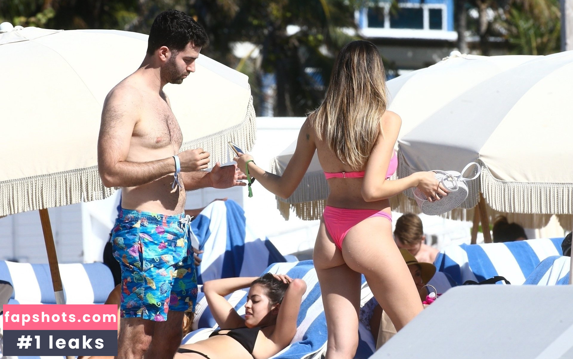 Jasmine Tosh gallery photo #110