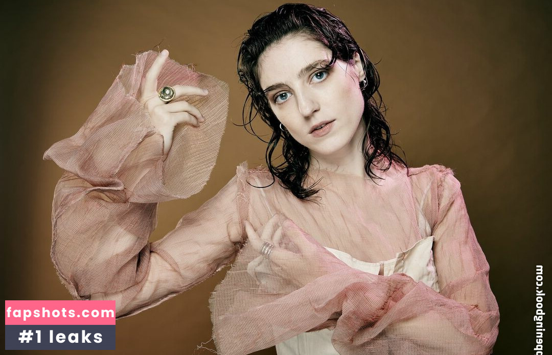 Jasmine van den Bogaerde gallery photo #14