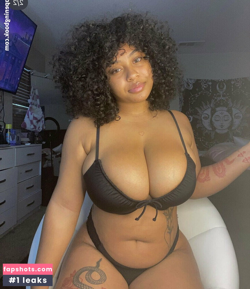 Jasmyn gallery photo #42