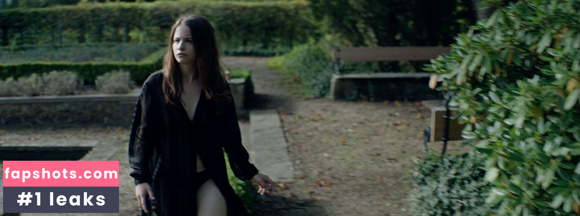 Jasna Fritzi Bauer Nude Leaks OnlyFans Photos #33 - LeakJerk