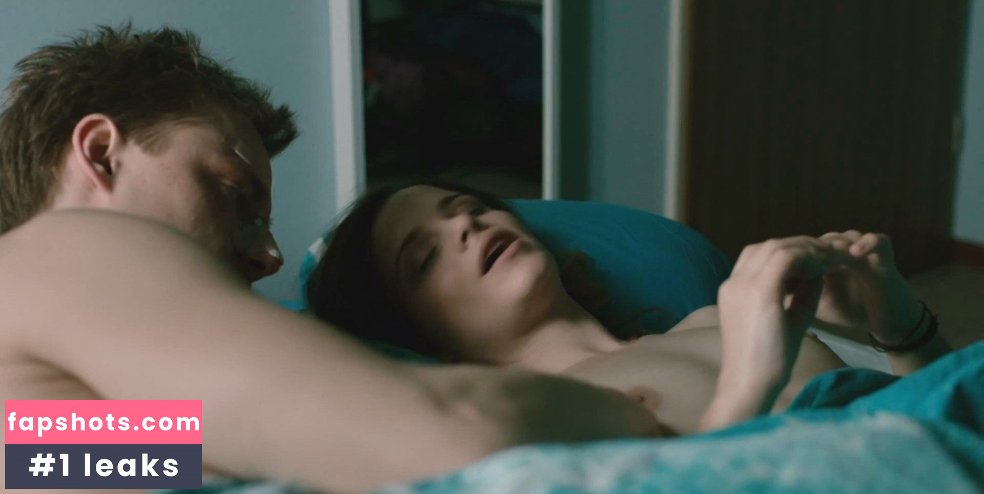 Jasna Fritzi Bauer Nude Leaks OnlyFans Photos #5 - LeakJerk