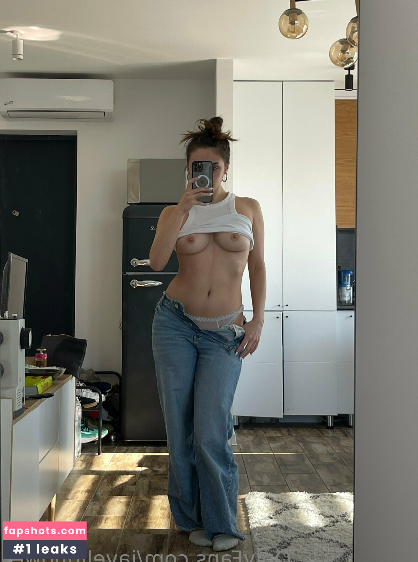 Javelin_Daisy gallery photo #26