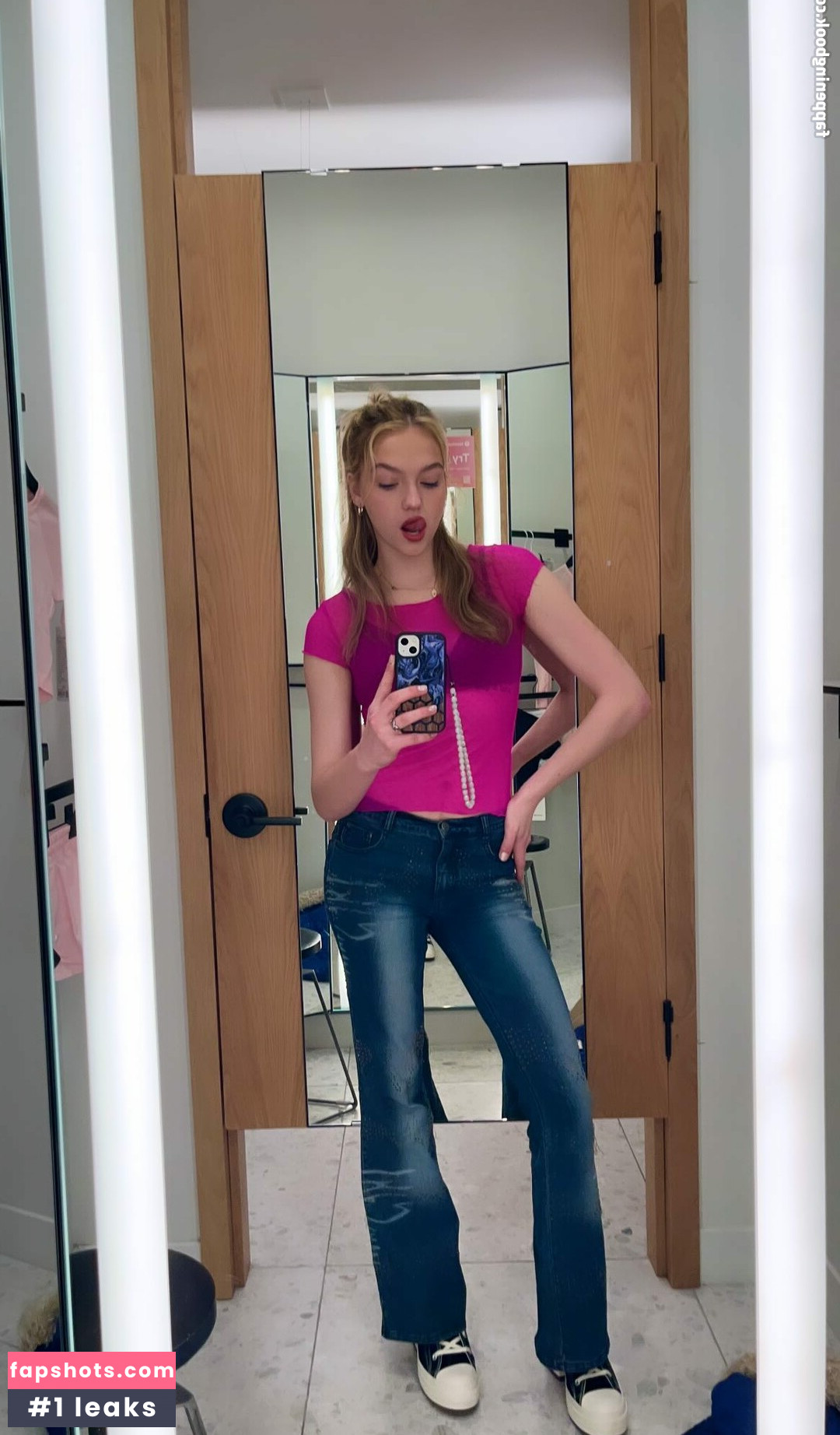 Jayden Bartels gallery photo #26