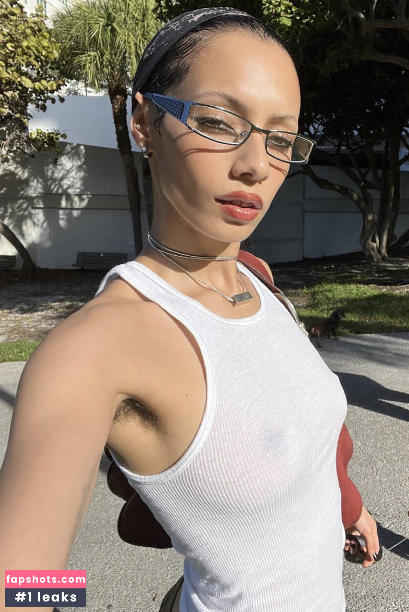 Jazelle Zanaughtti gallery photo #28