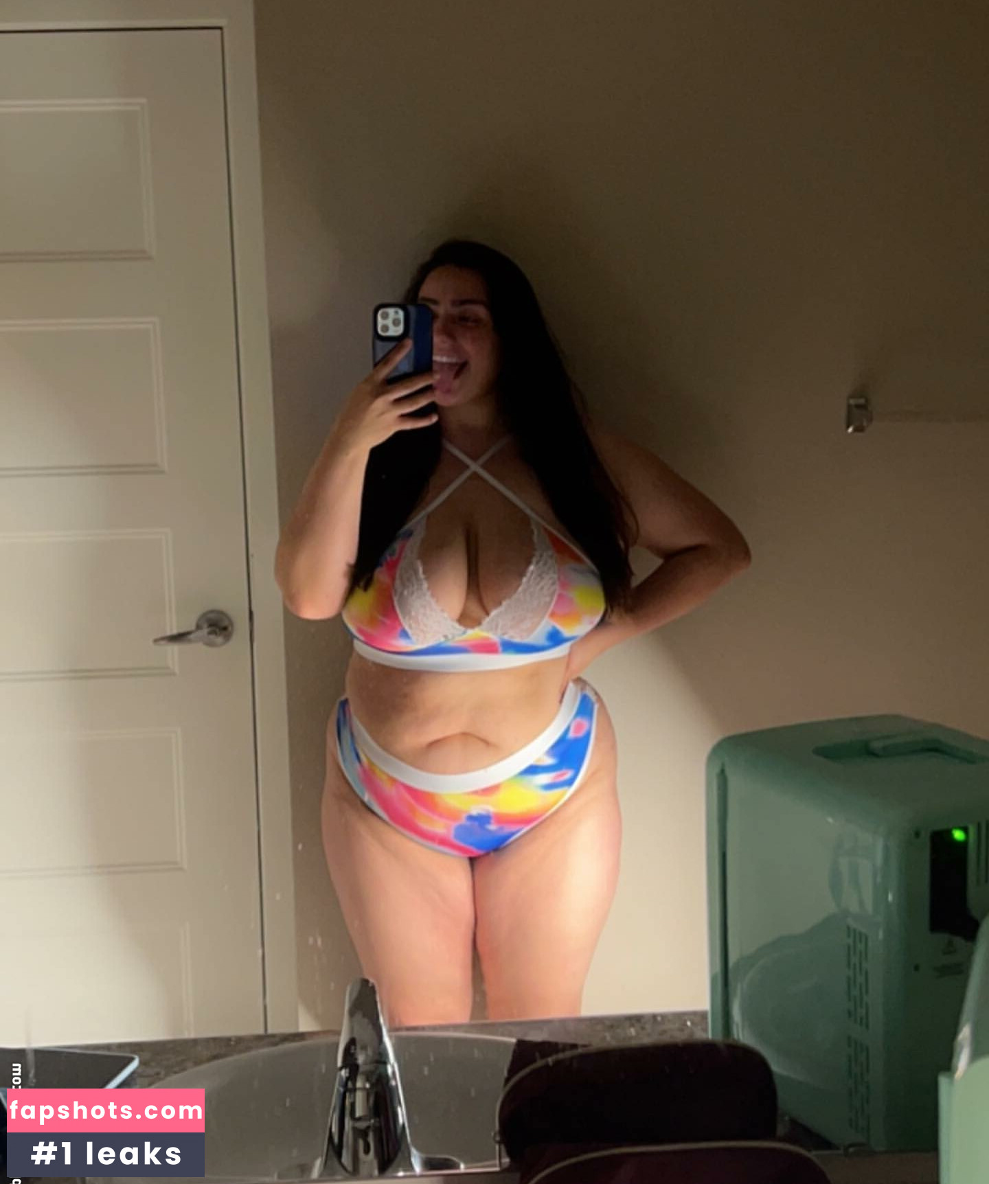 Jazminealeahh gallery photo #4