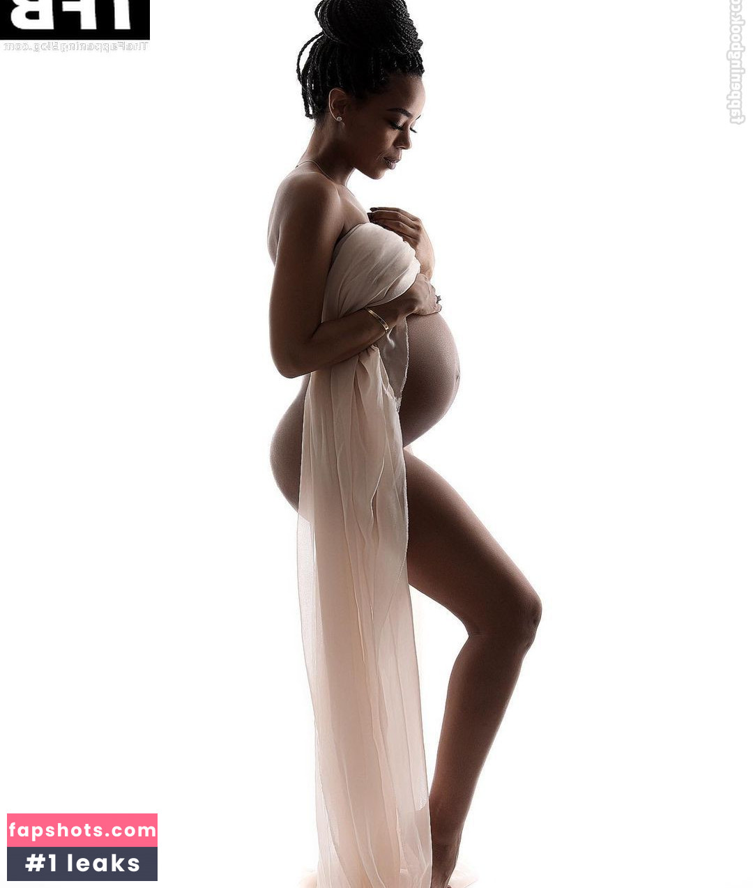 Jazmyn Simon gallery photo #9