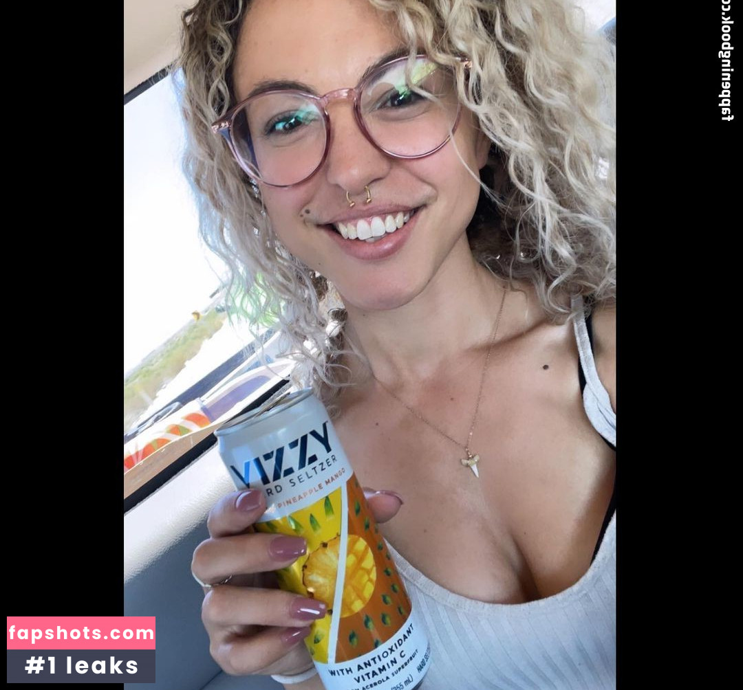 Jazzie Taylor gallery photo #6