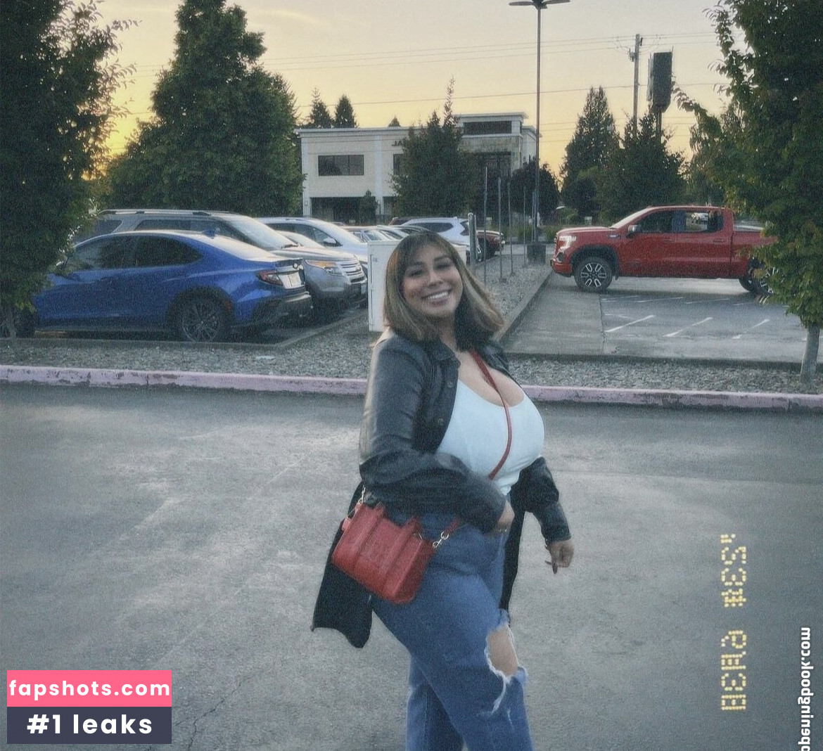 Jazzyliciouss gallery photo #5