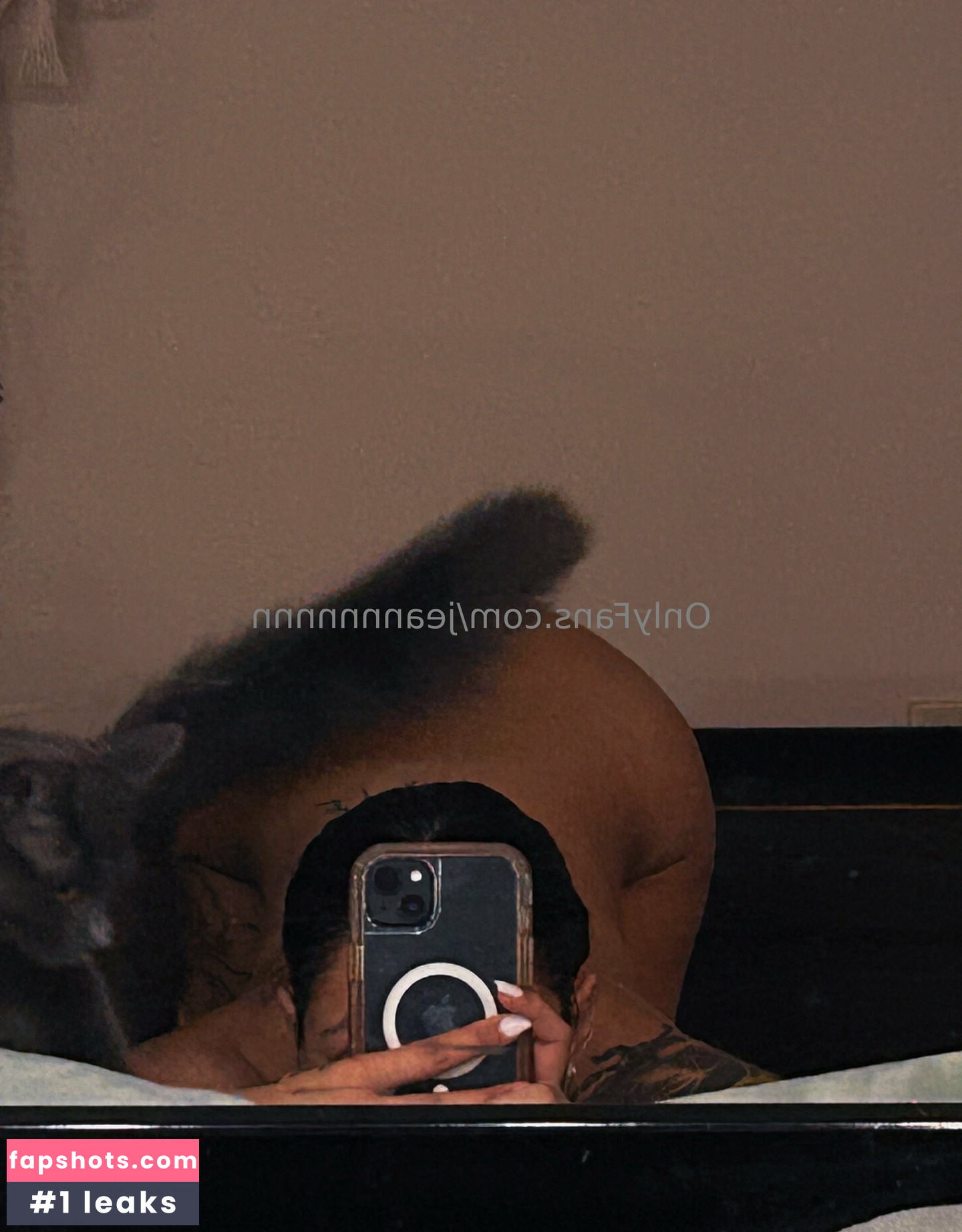 Jean Louie gallery photo #13