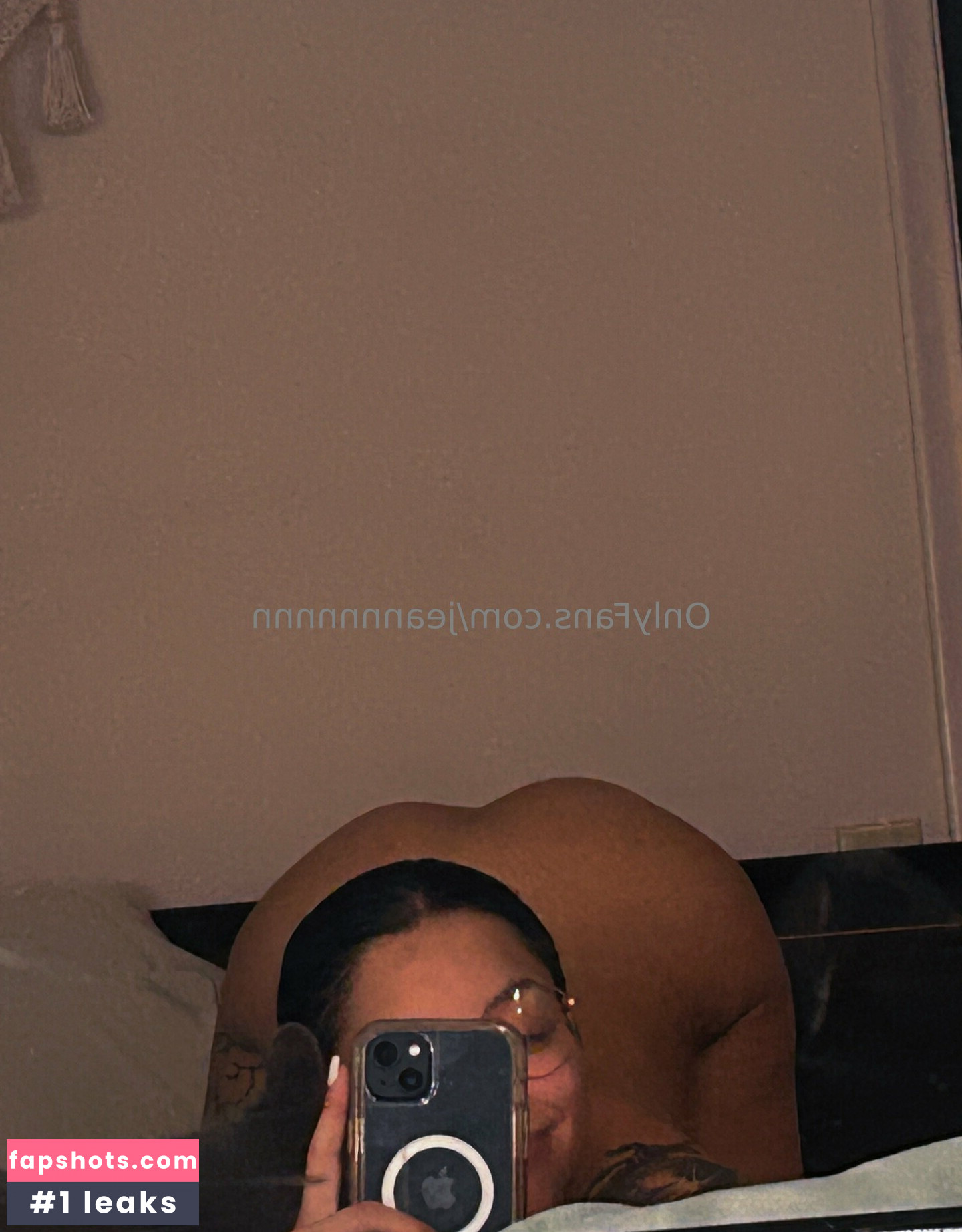 Jean Louie gallery photo #15