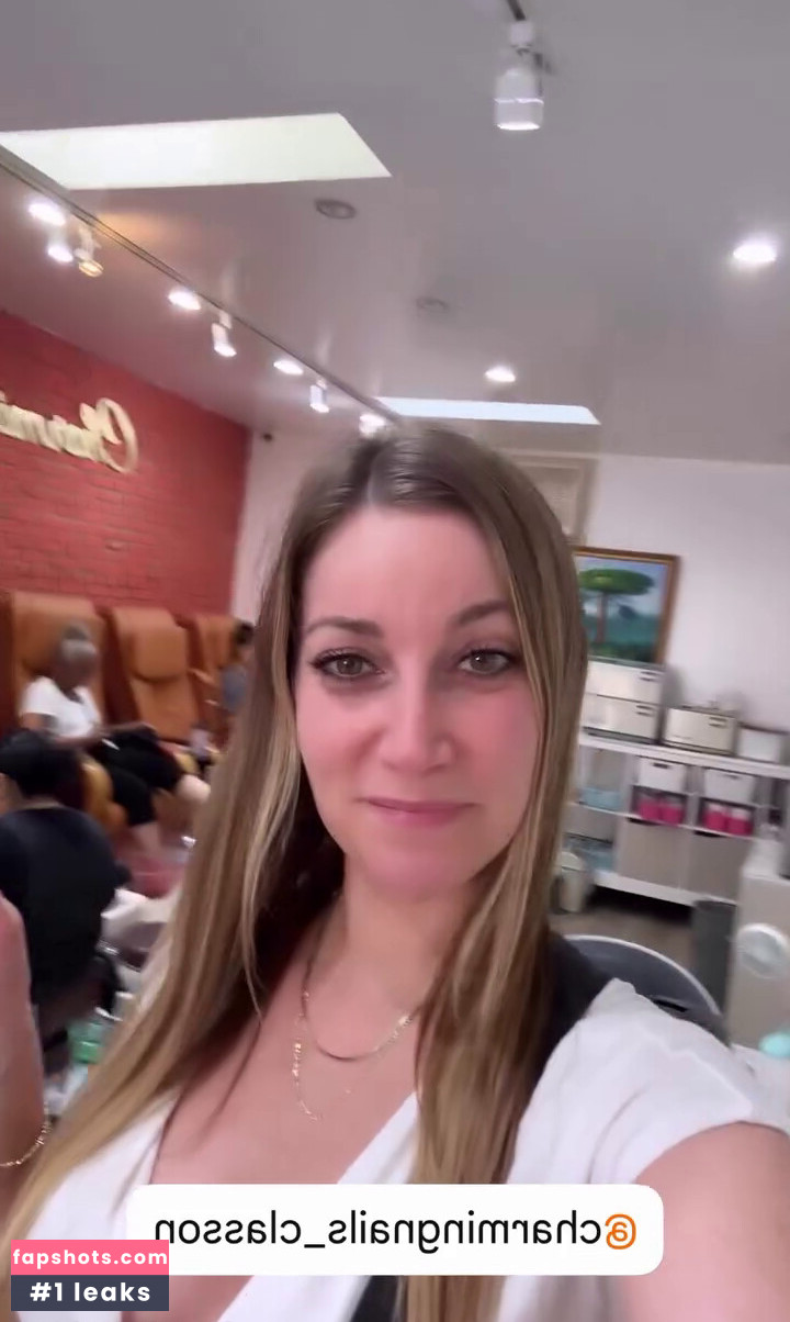 Jeana gallery photo #2