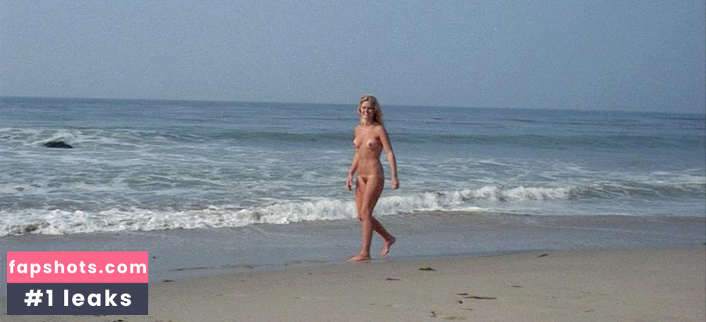 Jeane Manson gallery photo #9