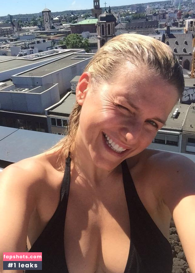 Jeanette Biedermann gallery photo #228