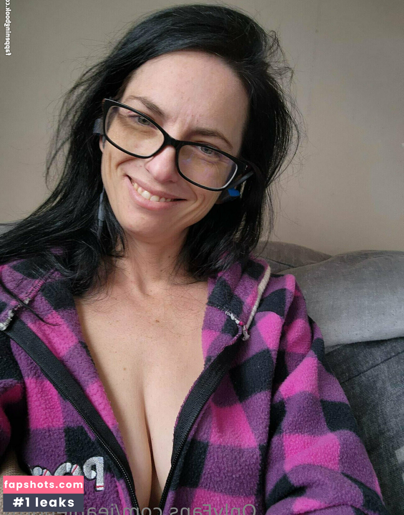 jeanienorth gallery photo #2