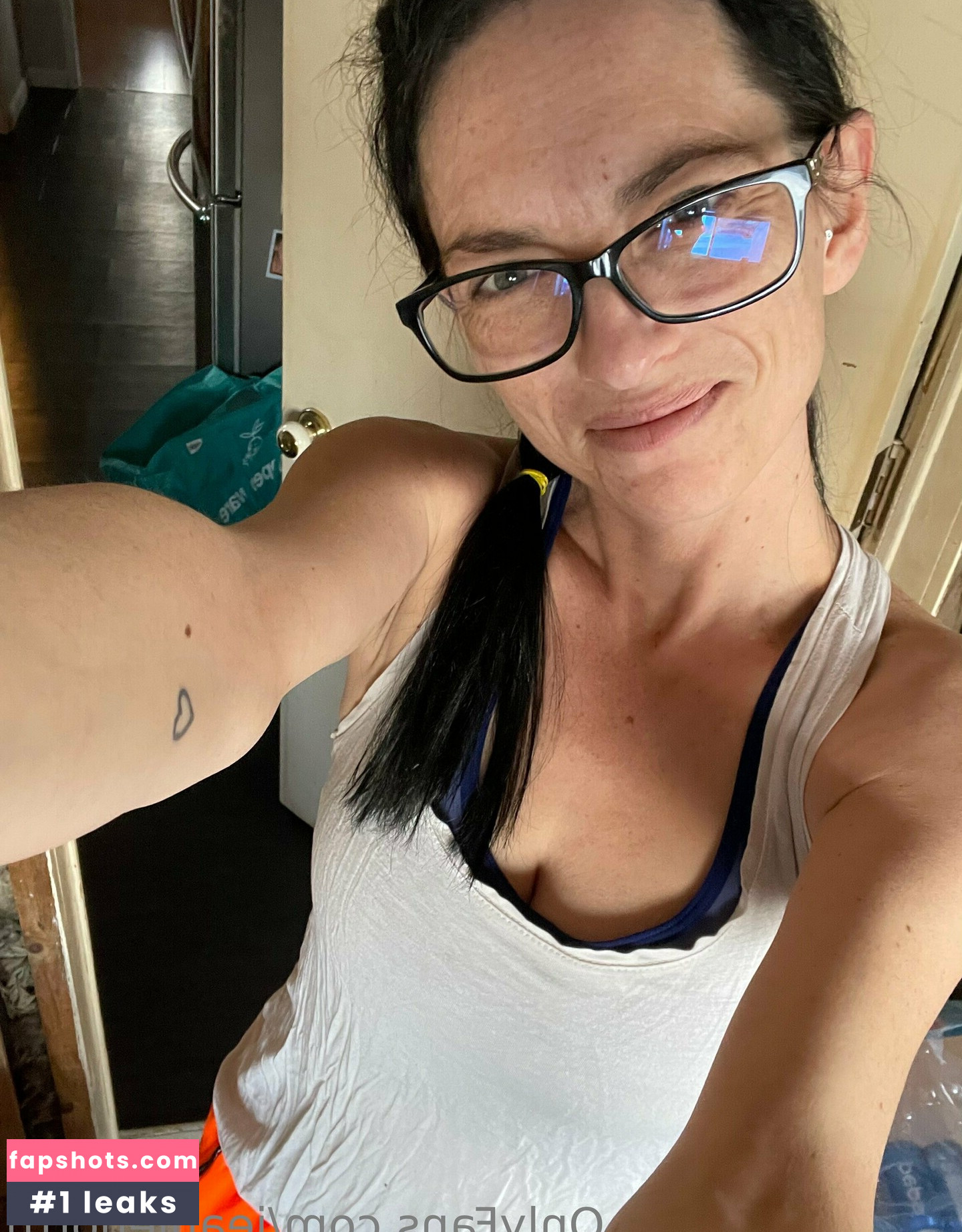 jeanienorth gallery photo #7