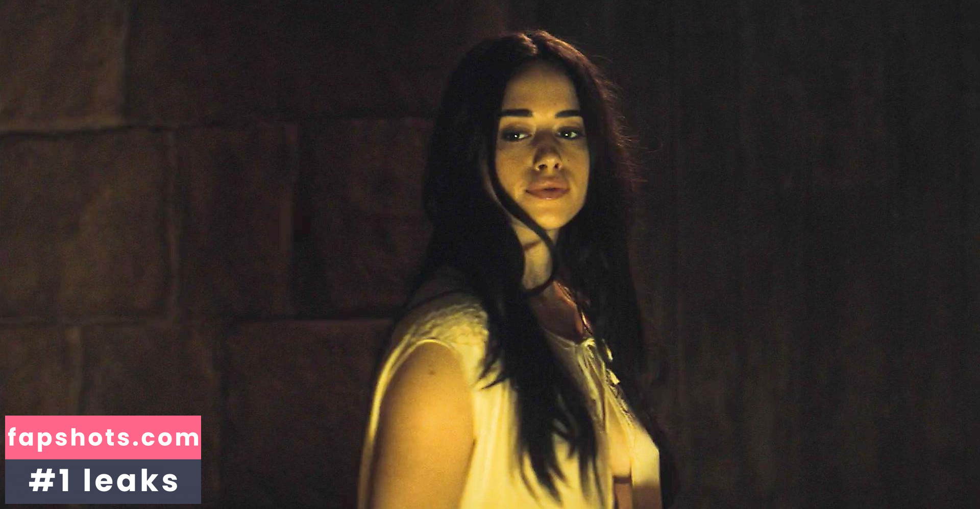 Jeanine Mason gallery photo #22