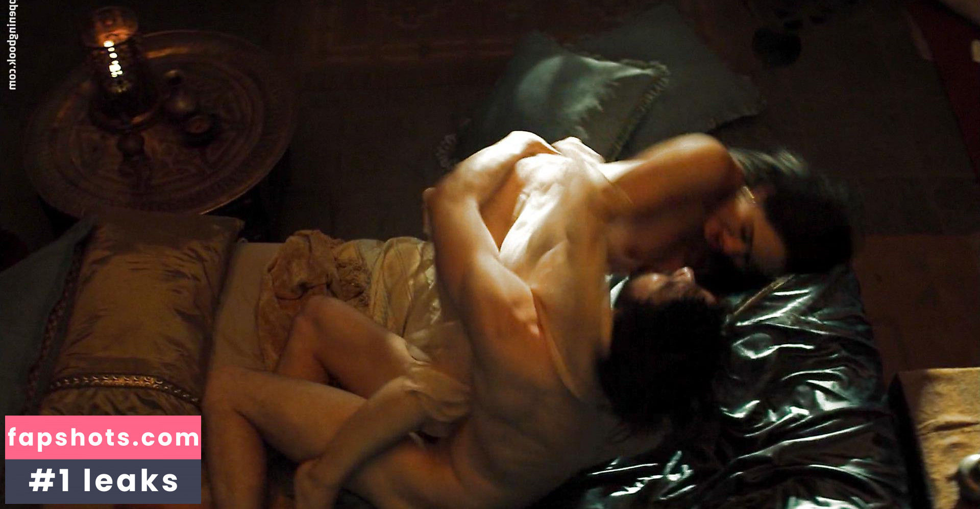 Jeanine Mason gallery photo #23