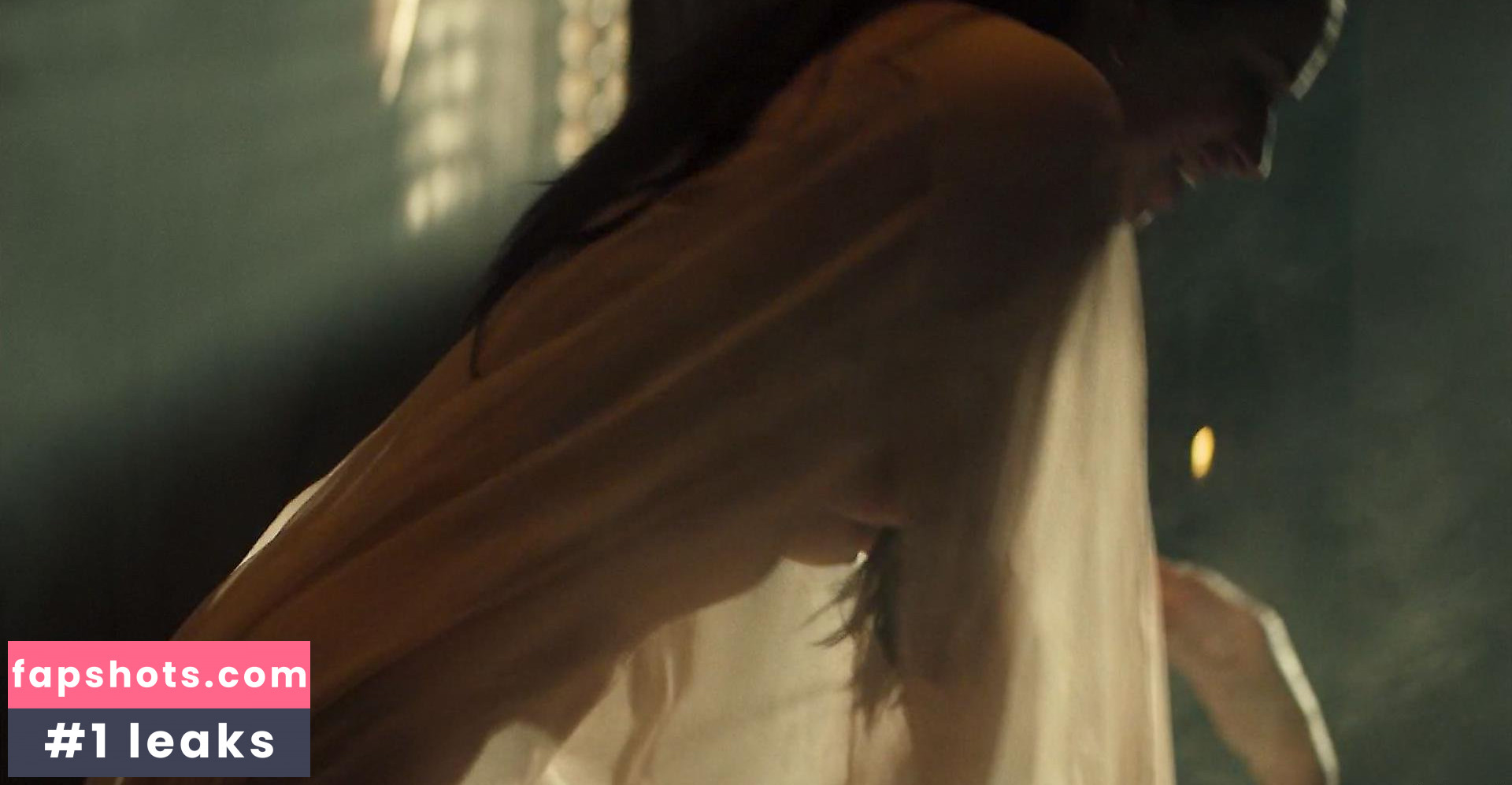 Jeanine Mason gallery photo #26