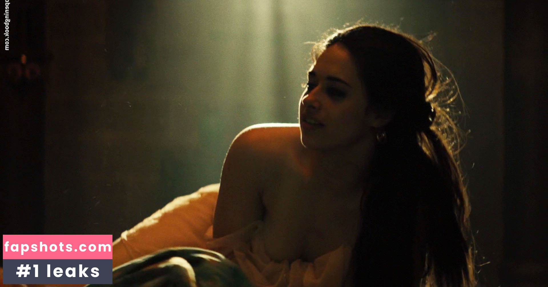 Jeanine Mason gallery photo #8