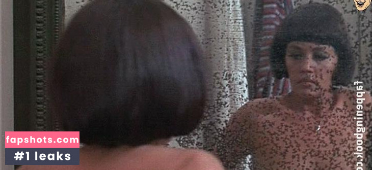 Jeanne Moreau gallery photo #13