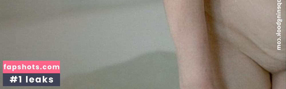 Jeanne nude babe gallery