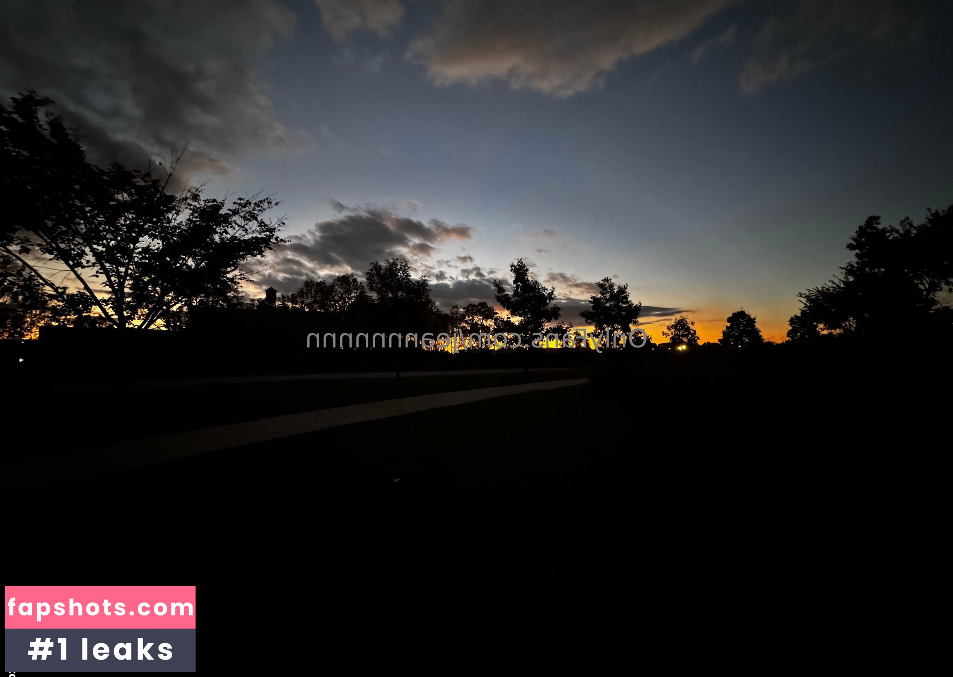 jeannnnnnn Filtración Desnuda OnlyFans Foto #26 - Fapshots