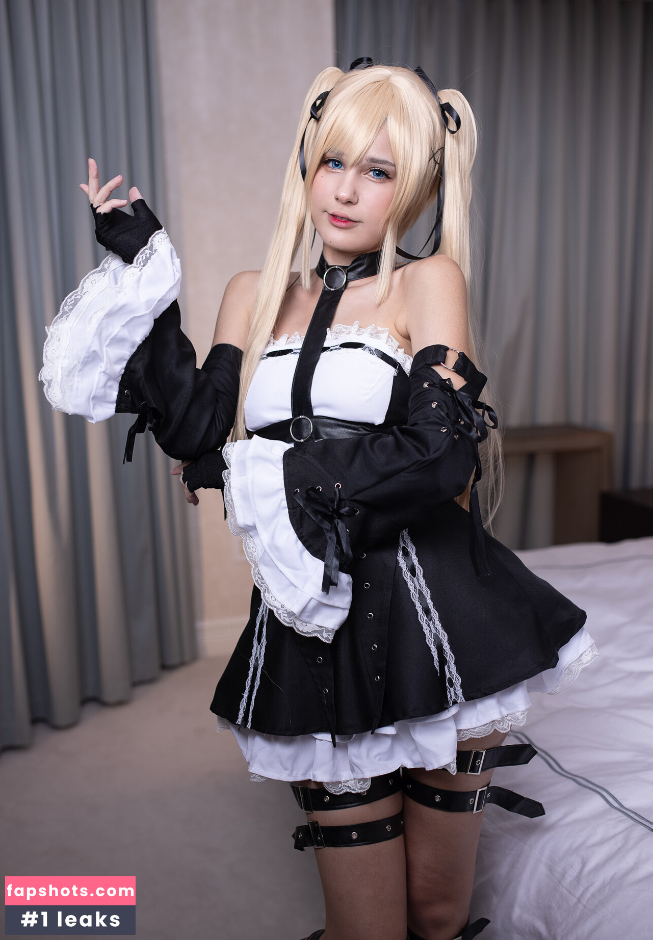 JeanWanWan gallery photo #150