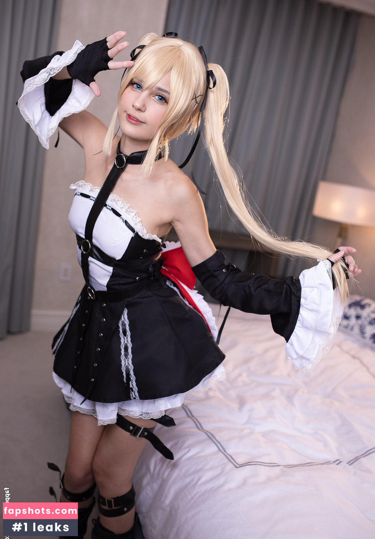 JeanWanWan gallery photo #164