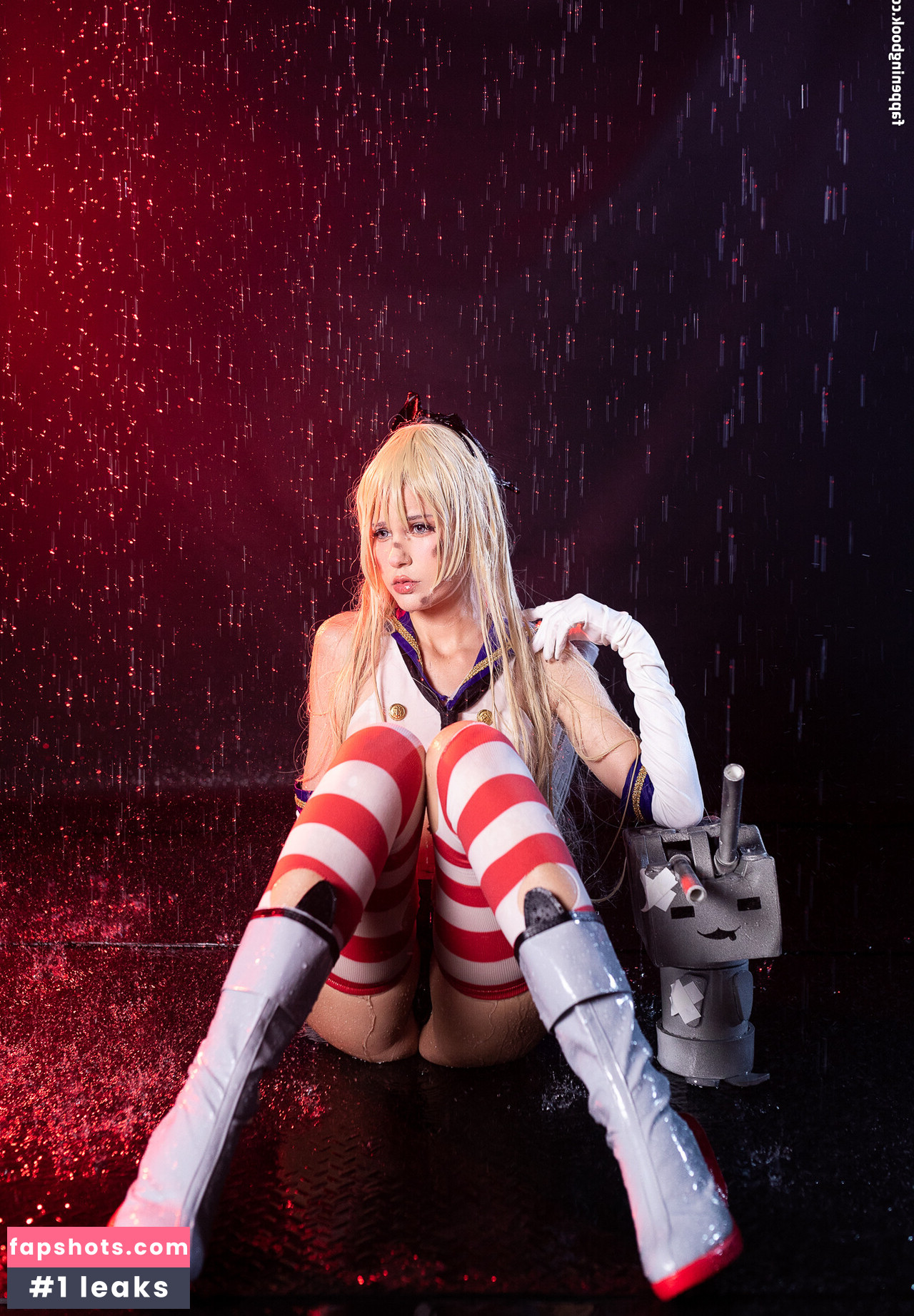 JeanWanWan gallery photo #198