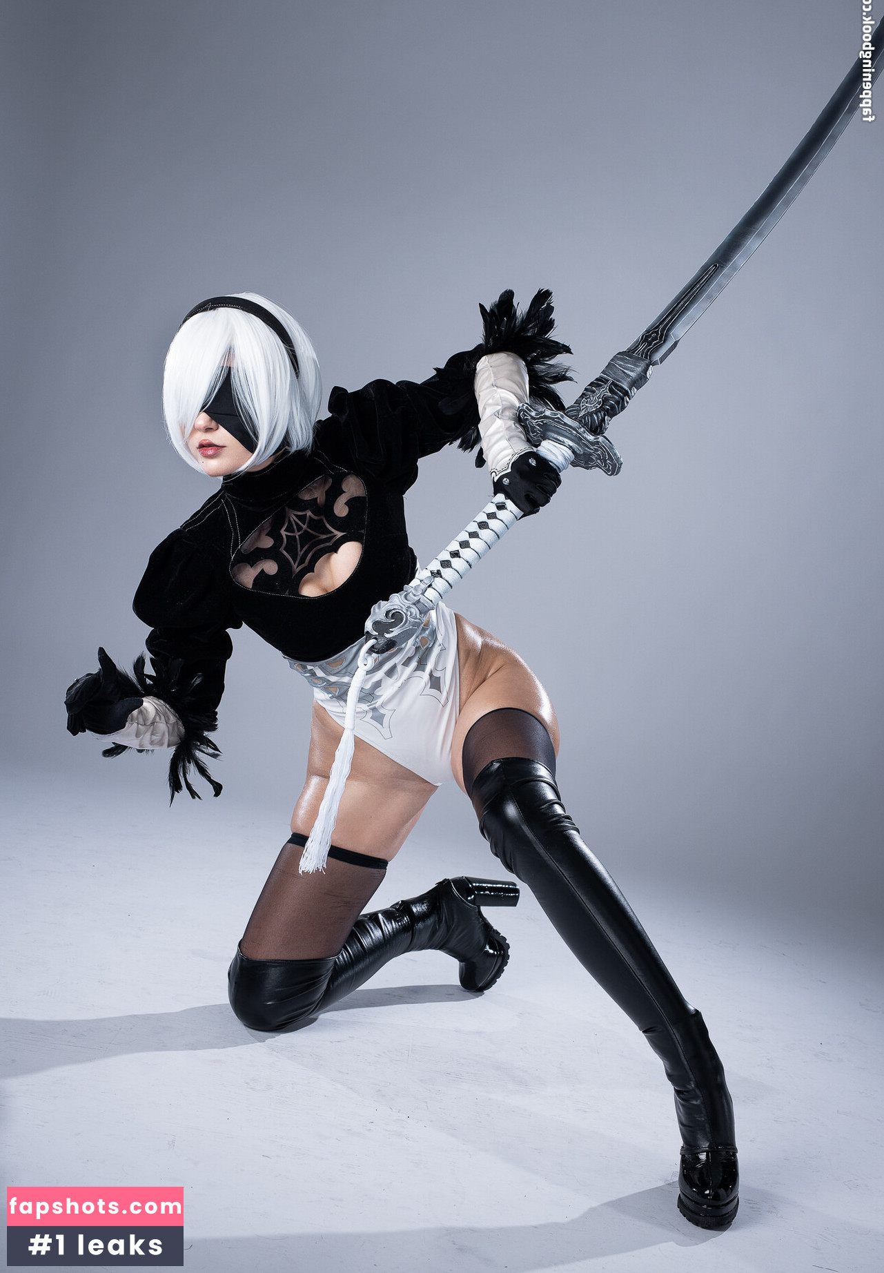 JeanWanWan gallery photo #220