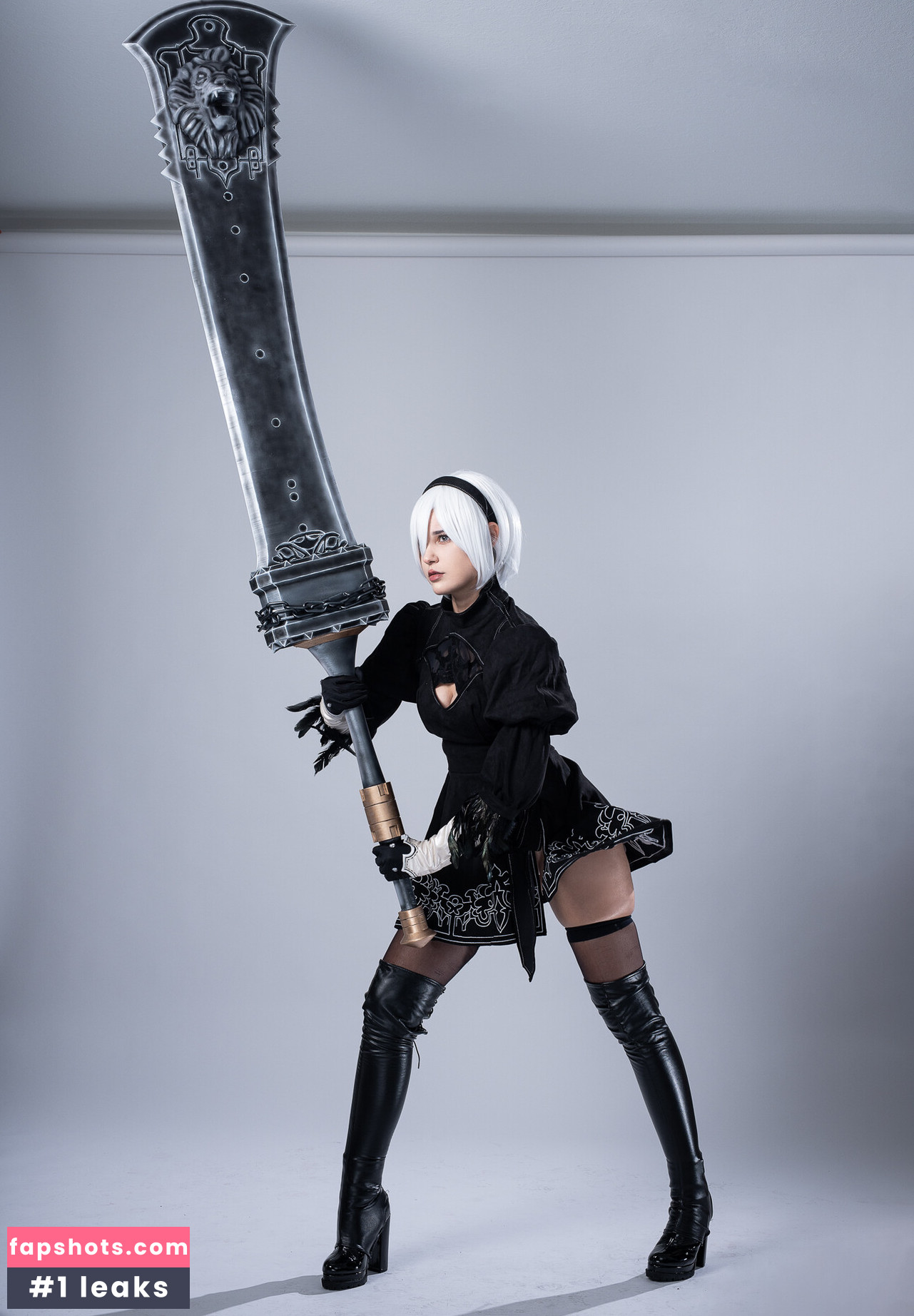 JeanWanWan gallery photo #221