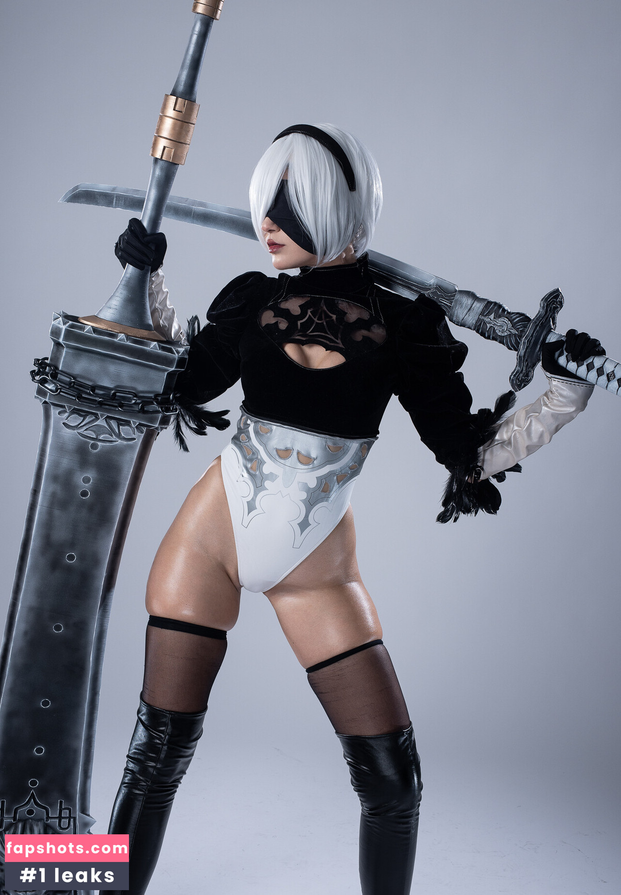 JeanWanWan gallery photo #227